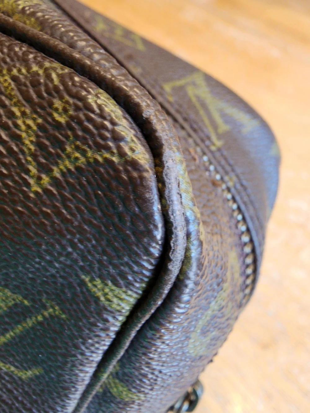 Louis Vuitton Monogram Trousse Toilette 28  iconic brown coated canvas